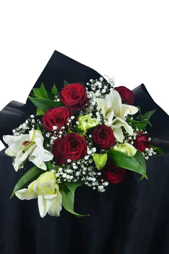 [010] Ramo de rosas y lirios 