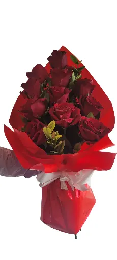[010] Ramo de 12 rosas